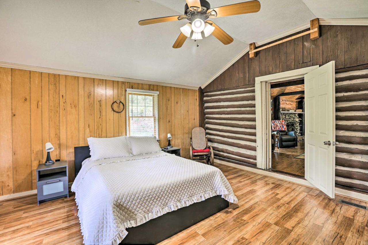 1950S Serenity Pond Cabin With View Peace And Quiet! Talladega Bagian luar foto