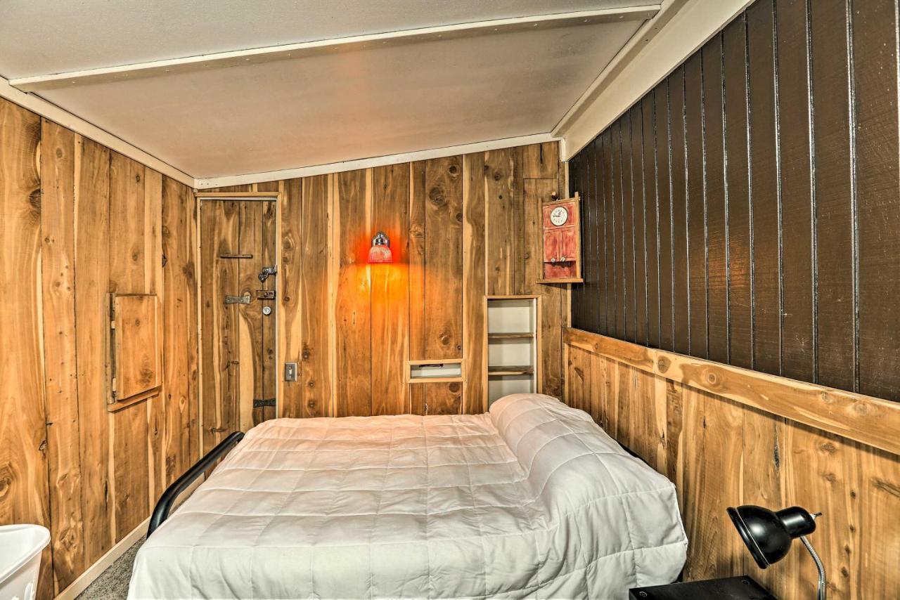 1950S Serenity Pond Cabin With View Peace And Quiet! Talladega Bagian luar foto